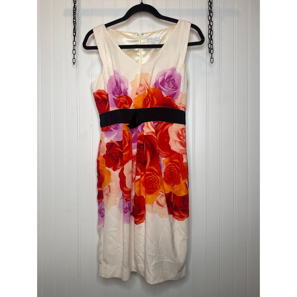 New York and Company Cream & Red Watercolor Floral Mini Sheath Dress Womens Sz 0